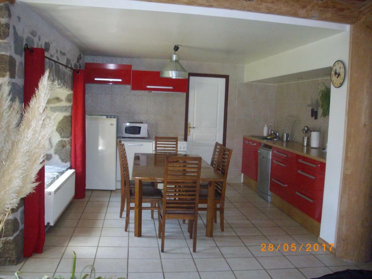 Maison Mouilhade Chaspuzac Exterior foto